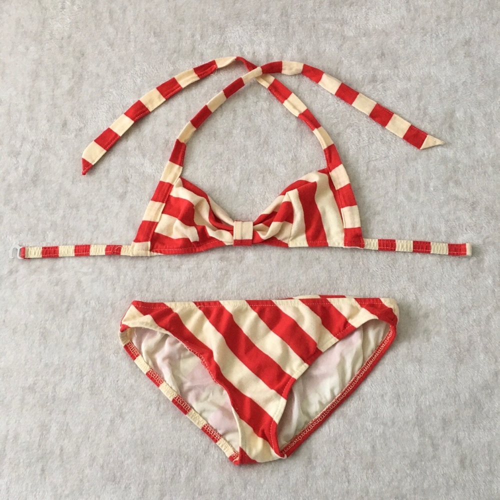 STYLE MYSTERY BOX! - Picture 3 of 4